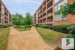 Photo 21- click for photo gallery